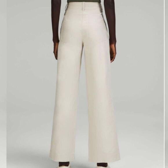 Lululemon City Sleek 5 Pocket Wide-Leg High-Rise Pant *Light Utilitech in Natura - Picture 6 of 8